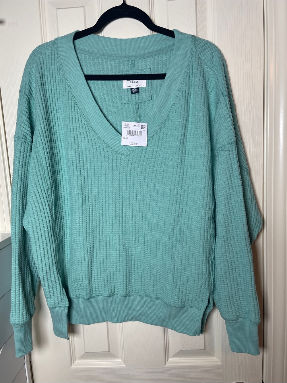 American Eagle Outfitters Mintish Green/Blue Mix V-Neck Ribbed Sweater